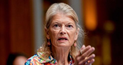 Thượng Nghị Sĩ Cộng Hòa Lisa Murkowski Ủng Hộ Ứng Viên Dân Chủ Trong Cuộc Đua Thống Đốc Alaska