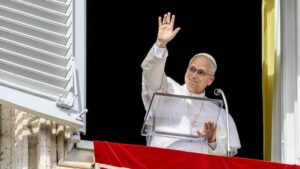Giáo hoàng Leo XIV lần đầu bỏ phiếu bầu cử Mỹ tại Vatican