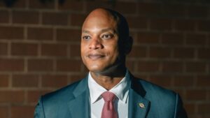 Thống đốc Maryland Wes Moore thúc đẩy trưng cầu dân ý về tái phân chia khu vực bỏ phiếu