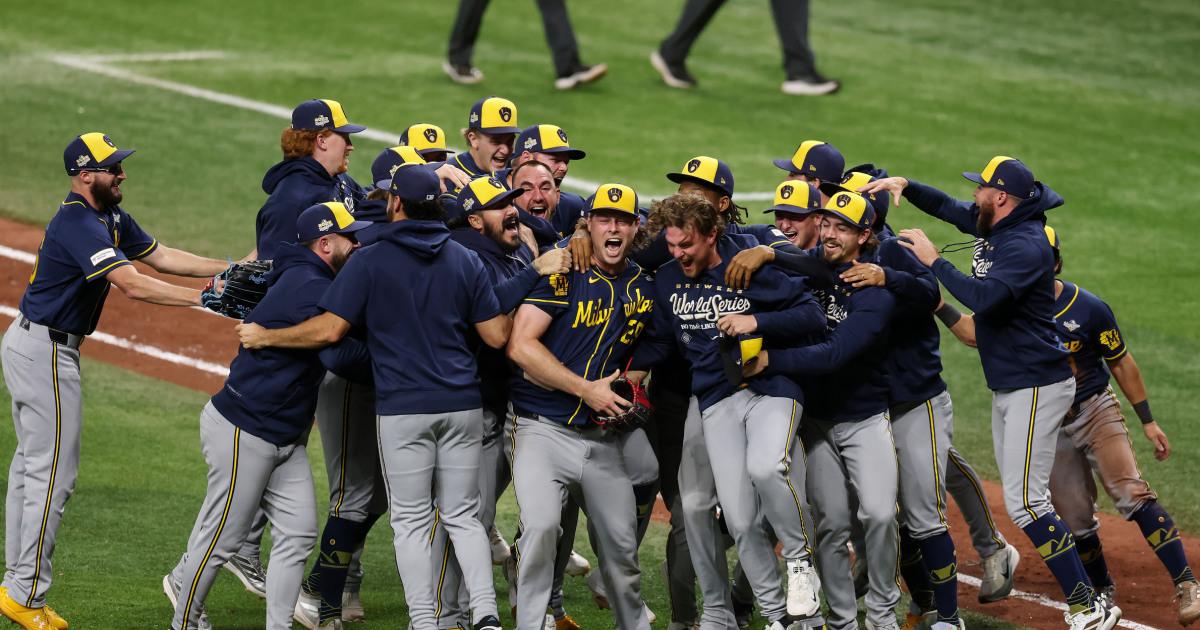 Milwaukee Brewers Giành Chức Vô Địch World Series Đầu Tiên, Đánh Bại Tampa Bay Rays Ở Trận Thứ 5