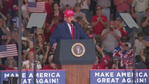 Tổng Thống Donald Trump Thống Lĩnh Đại Hội Vận Động Cử Tri Ở Dalton, Georgia
