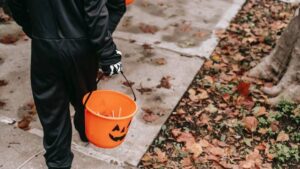 Houston Được xếp hạng trong các thành phố nguy hiểm nhất Hoa Kỳ cho hoạt động phát quà Halloween, theo nghiên cứu