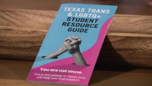 Tòa Tối Cao Texas Đình Chỉ Việc Truy Vấn Về Thư Rác Liên Quan Đến Người Chuyển Giới