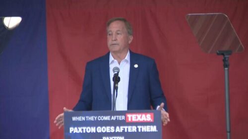 Chánh án Ken Paxton vận động tranh cử Thượng viện, chỉ trích đối thủ James Talarico tại Conroe