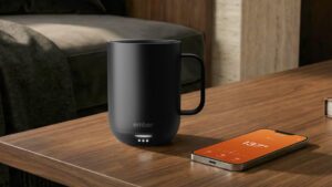 Ly sưởi ấm thông minh Ember phiên bản mới giúp nghi thức uống trà buổi tối thêm hoàn hảo