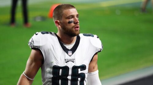 Eagles bổ sung Zach Ertz và Josiah Deguara cho trận gặp Rams