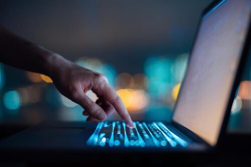 Hầu hết người Mỹ từng là mục tiêu tấn công mạng, báo cáo Consumer Reports cho biết. AI không giúp ích.