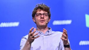 Recursive cho ra mắt Flint, mô hình lập trình máy tính xách tay do AI tự phát triển