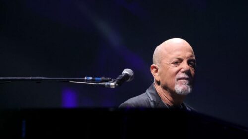 Billy Joel hoãn biểu diễn vì vấn đề sức khỏe liên quan đến não bộ
