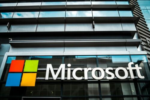Microsoft Đề Nghị Khoảng 60.000 Nhân Viên Thôi Việc Tự Nguyện