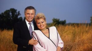 Jim Bakker, nhân vật truyền hình tôn giáo nổi tiếng, qua đời ở tuổi 86