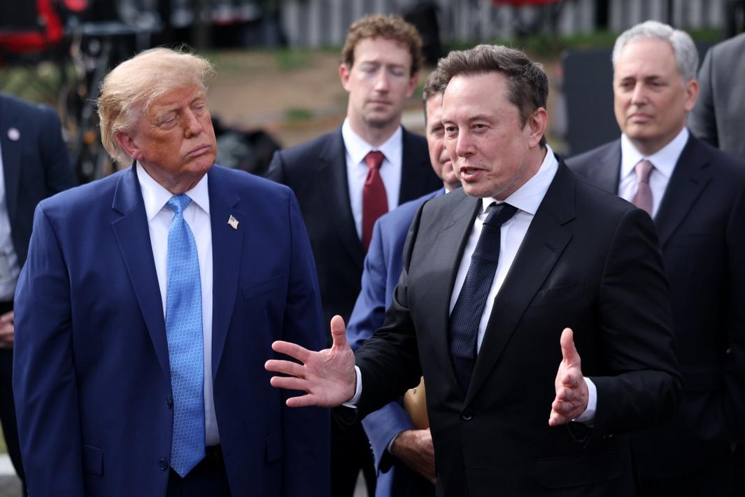 TikTok vĩnh viễn cấm tài khoản quảng cáo phim tài liệu về Musk