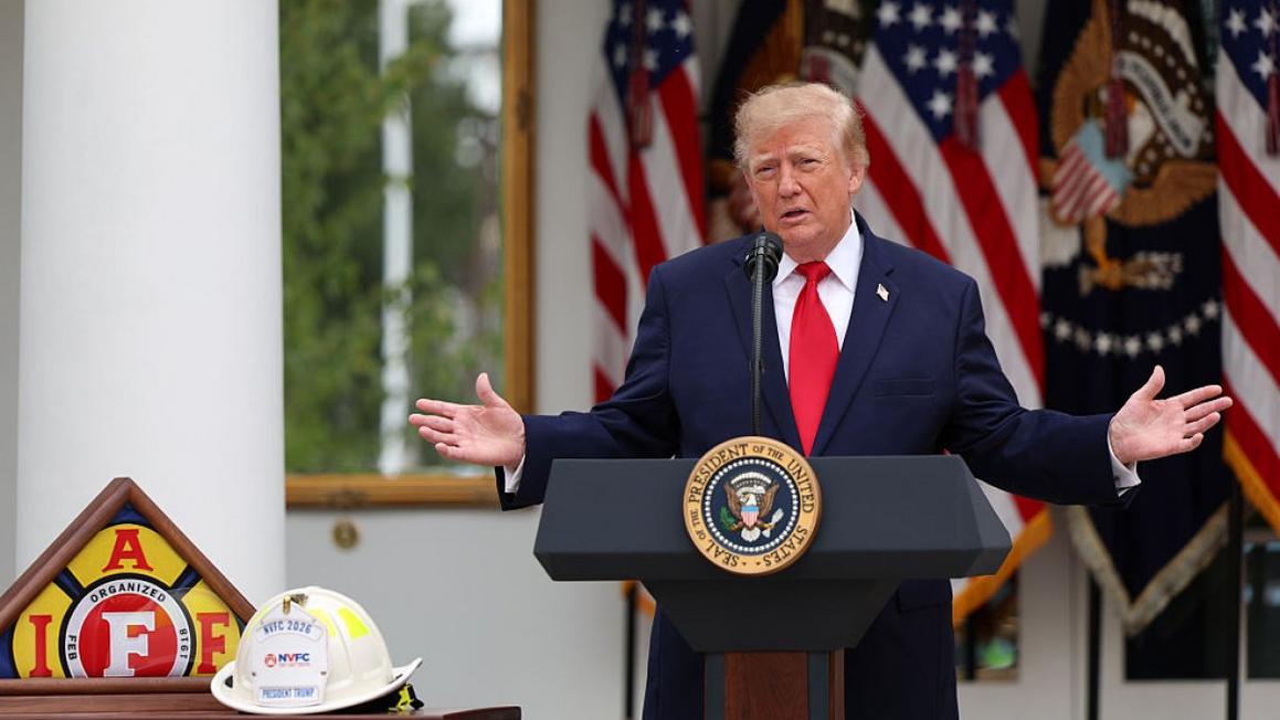 Chính quyền Tổng thống Donald Trump kiện California, yêu cầu không đếm phiếu bầu qua thư của người không phải công dân