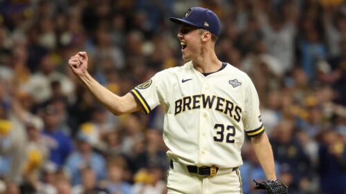 Milwaukee Brewers đánh bại Tampa Bay Rays 3-2 trong Game 1 World Series