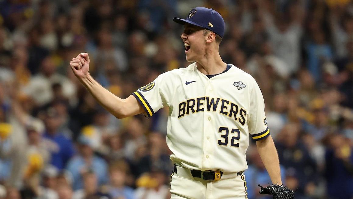 Milwaukee Brewers đánh bại Tampa Bay Rays 3-2 trong Game 1 World Series