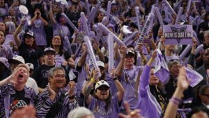 Trận Chung Kết WNBA Lịch Trình Sớm Gây Phản Ứng Từ Người Hâm Mộ