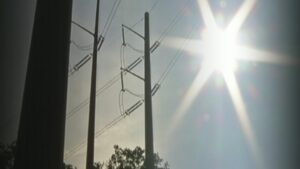 Cư dân Nam California được kêu gọi tiết kiệm điện trong đợt nắng nóng tháng Mười