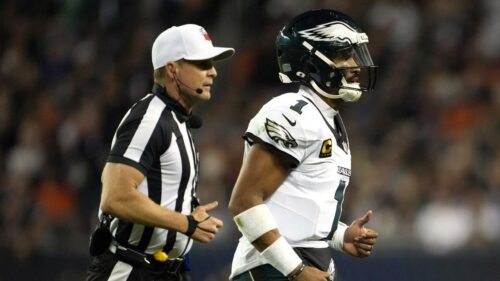 LB D’Marco Jackson không bị NFL phạt vì pha va chạm với Jalen Hurts