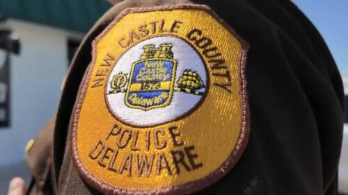 Hai thanh thiếu niên bị buộc tội cố gắng phá xe ở khu chung cư Delaware