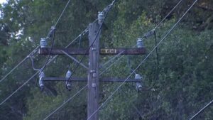 PG&E cảnh báo 25.000 khách hàng tiềm năng về nguy cơ chậm trễ sáu tháng nhận điện