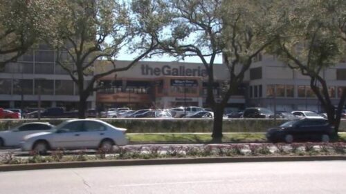 Trung Tâm Mua Sắm Galleria ở Houston Sẽ Bắt Đầu Thu Phí Đỗ Xe Vào Tháng 11