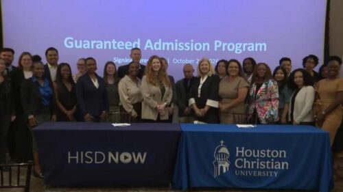 Đại học Houston Christian và Sở Giáo dục Houston hợp tác về học bổng nhập học bảo đảm và thành tích cho sinh viên
