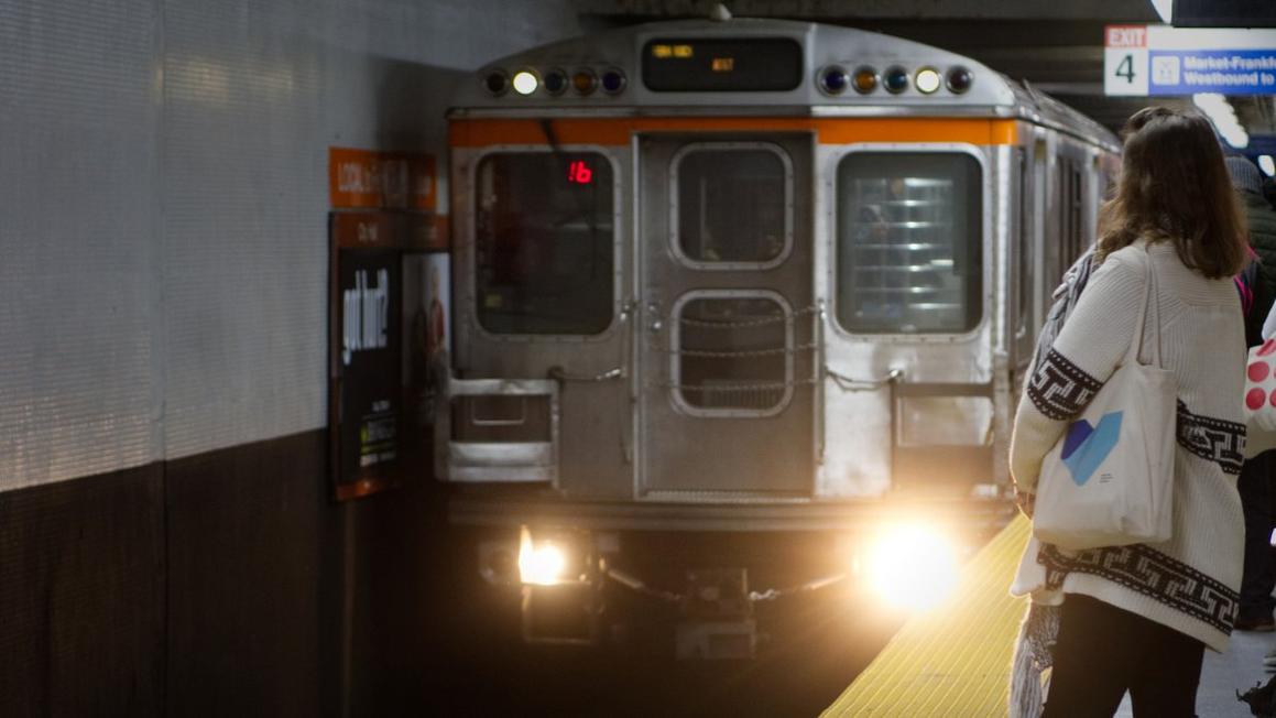 SEPTA Tăng Cường Phục Vụ Cho Trận Eagles Đối Đầu Cowboys