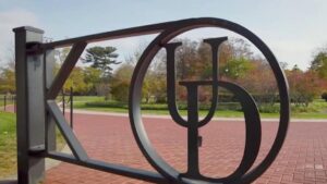 Bộ Tư Pháp Hoa Kỳ kiện Đại học Delaware về chính sách học phí nội bang