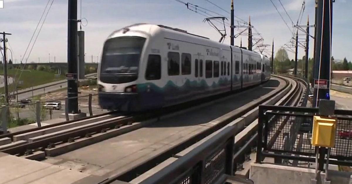 Dự án đường sắt nhẹ Ballard đối mặt với khoảng cách tài trợ khi Sound Transit tổ chức diễn đàn