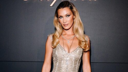 Siêu mẫu Bella Hadid mừng sinh nhật lần thứ 30 với bikini tùy chỉnh và bốt cao bồi