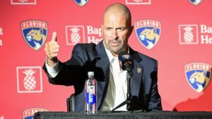 Tổng Giám Đốc Florida Panthers Có Mối Liên Hệ Độc Đáo Với Lần Cuối Cùng Của Milwaukee Brewers Đến World Series
