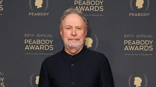 Danh hài Billy Crystal: Mất nhà 46 năm và bạn thân khiến tôi không còn tin Chúa