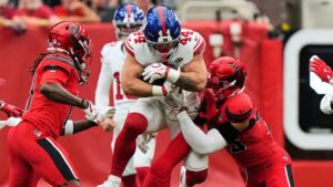Cam Skattebo lên tiếng sau pha phạm lỗi gây tranh cãi trong trận thắng của Giants