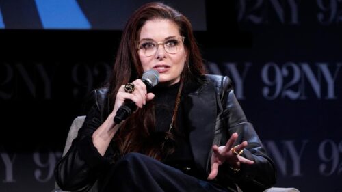 Diễn viên Debra Messing chuyển đảng, ủng hộ ứng viên Cộng hòa
