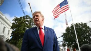 Tổng Thống Trump Ký Lệnh Miễn Trừ Trừng Phạt Liên Quan Đến Nga Theo Đạo Luật Graham