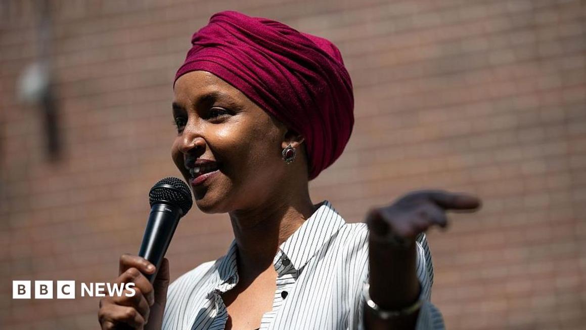 Obama Lên Tiếng Vụ Điều Tra Hình Sự Đối Với Dân Biểu Ilhan Omar