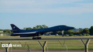 Hoa Kỳ rút toàn bộ máy bay ném bom khỏi căn cứ RAF Fairford