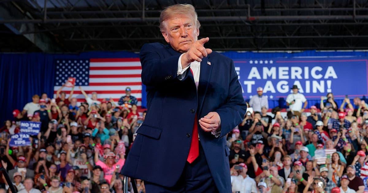 Các Lãnh đạo Texas Tranh Luận Về Chuyến Thăm Của Donald Trump Khi Cuộc Đua Giữa Kỳ Hạ Màn