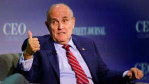 Fox Nation khám phá vụ án Mafia của Rudy Giuliani, cuộc đời hai mặt của Donnie Brasco trong loạt phim ăn khách