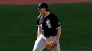 Vận động viên cứu thua xuất sắc Grant Taylor giúp Chicago White Sox thắng trận mở màn ALDS