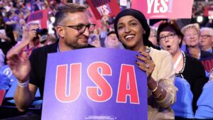 Chồng Dân Biểu Ilhan Omar Lên Tiếng Về Tin Đồn Bà Bỏ Quốc Gia Sau Cuộc Điều Tra Gian Lận Nhập Cư