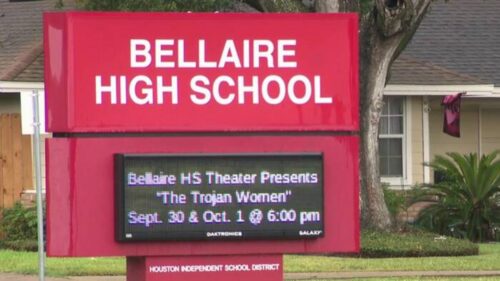 Bùng phát bệnh Staph tại trường Bellaire High: Điều phụ huynh, học sinh cần biết