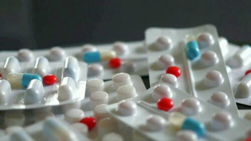 Chi phí thuốc kê đơn của Medicare có thể tăng vào năm 2027