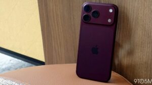 AT&T tuyên bố iOS 18.0.1 khắc phục sự cố mạng iPhone 18 Pro Max, nhưng người dùng không đồng ý