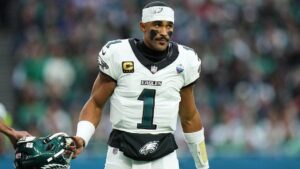 Chuyên gia tin rằng vụ việc của Jalen Hurts sẽ khiến giải đấu lưu tâm hơn