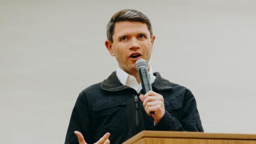 James Talarico đổ lỗi cho phe Cộng hòa cực đoan về phát ngôn về ‘Chúa không thuộc giới tính thứ ba’ và ‘sáu giới tính’