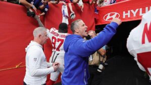 Huấn luyện viên John Harbaugh khen ngợi cầu thủ sau chiến thắng nghẹt thở của Giants