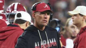 Huấn luyện viên Alabama tức giận vì cầu thủ phạm lỗi ngớ ngẩn