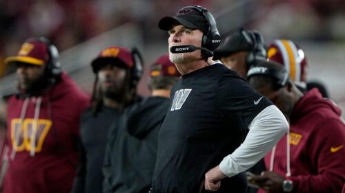 Huấn luyện viên Dan Quinn của Commanders bị đặt dấu hỏi về khả năng quản lý trận đấu sau những sai lầm liên tiếp