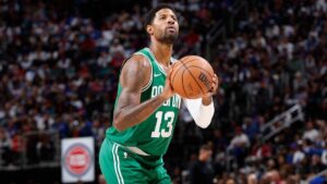 Paul George của Boston Celtics bị phạt vì ăn vạ trong trận ra mắt mùa giải